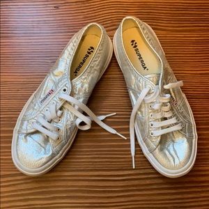 Superga Women's Gray 2750 Lamew Metallic Sneakers